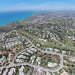 호텔 Aphrodite Hills Residences