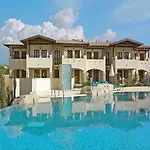Aphrodite Hills Residences Otel