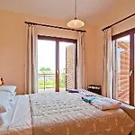 Aphrodite Hills Residences 5*