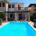 Aphrodite Hills Residences 호텔 5*