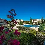 호텔 Aphrodite Hills Residences 코우클리아