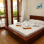 Aphrodite Hills Residences 5*