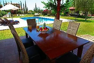 Aphrodite Hills Residences מלון קוקליה