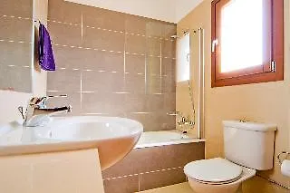 Hotell Aphrodite Hills Residences