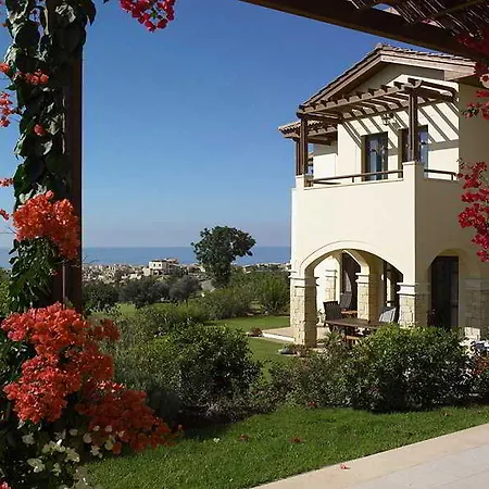 Aphrodite Hills Residences